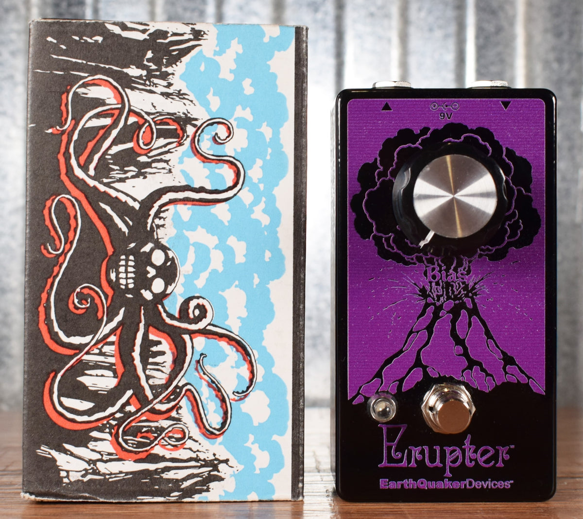 Take advantage of the latest Earthquaker Devices EQD Erupter Fuzz